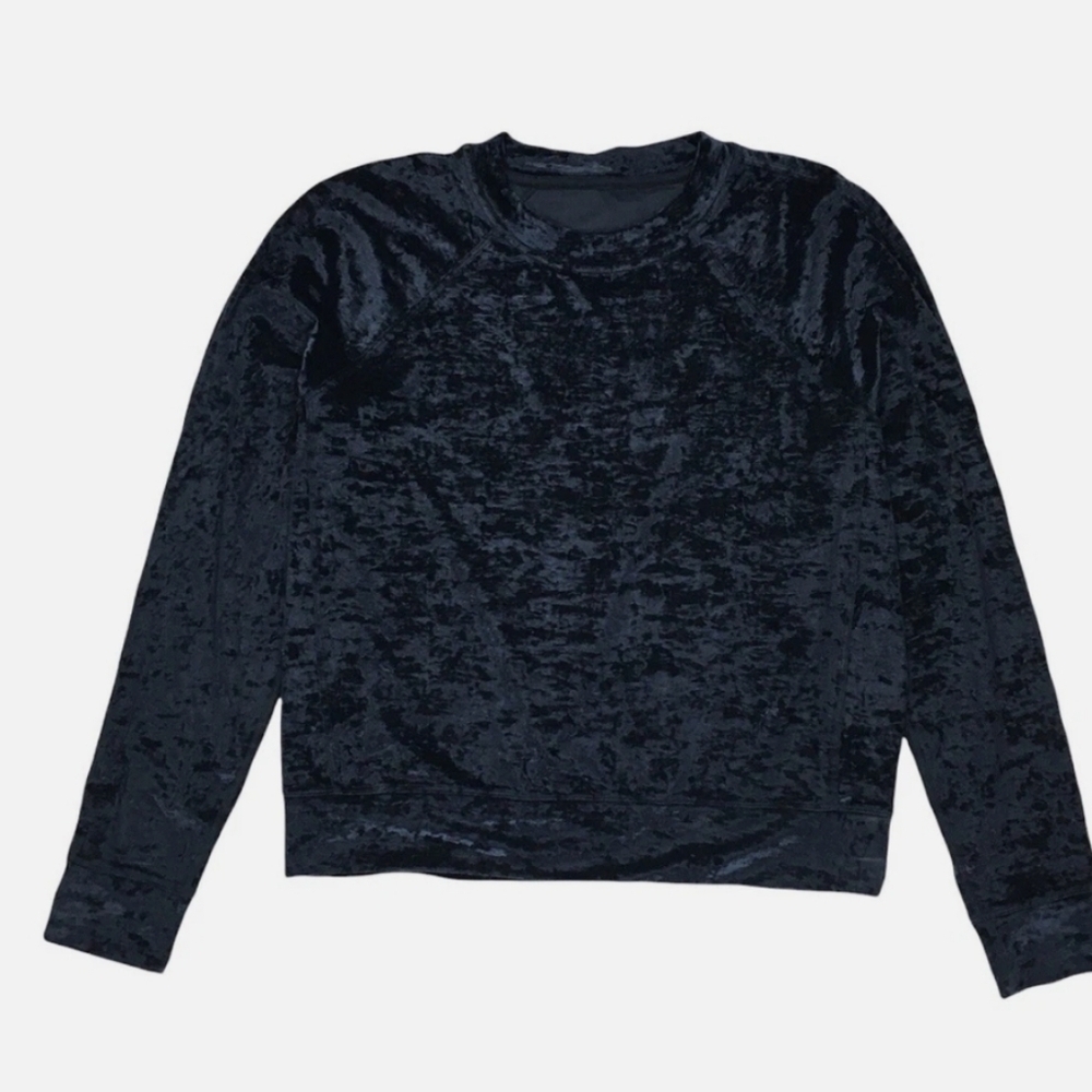 Lululemon Navy Velvet Long Sleeve Sweatshirt
